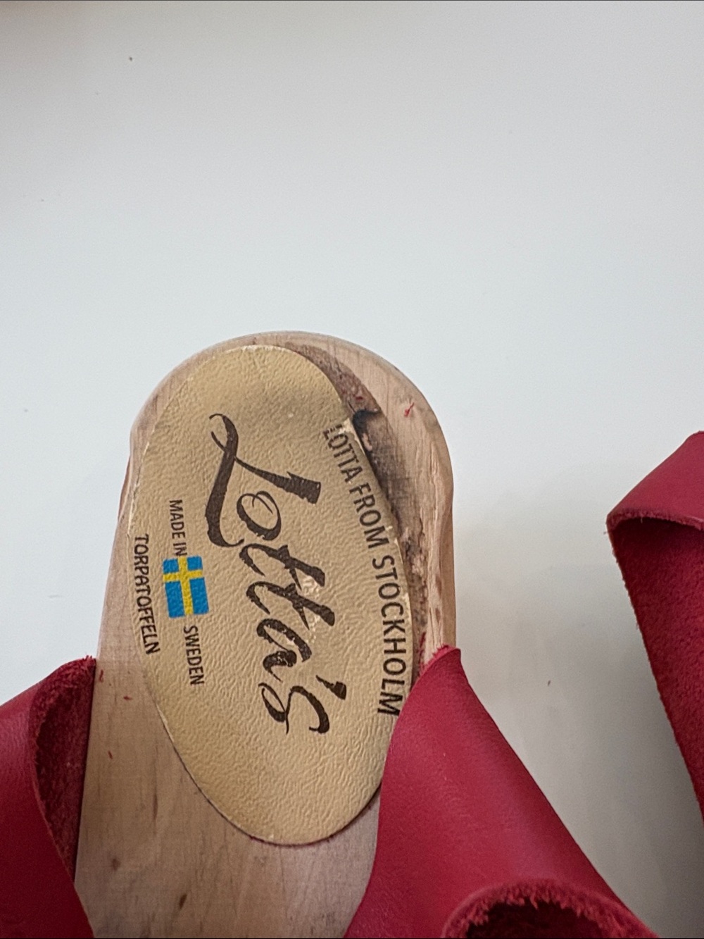 Lotta From Stockholm Red Leather Braided Open-Toe Sandals with Buckle - Picture 3 of 7